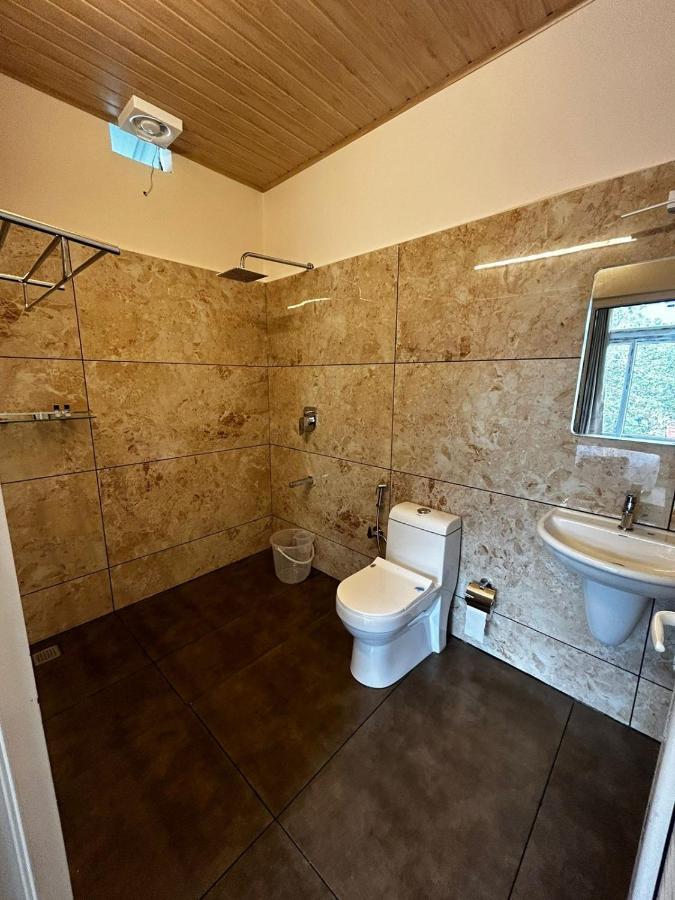 Kallar Vattiyar Wild Elephant Resort מראה חיצוני תמונה