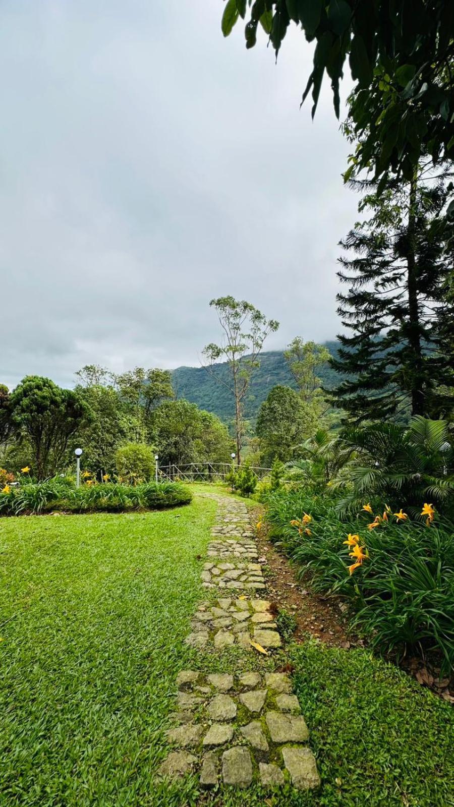 Kallar Vattiyar Wild Elephant Resort מראה חיצוני תמונה