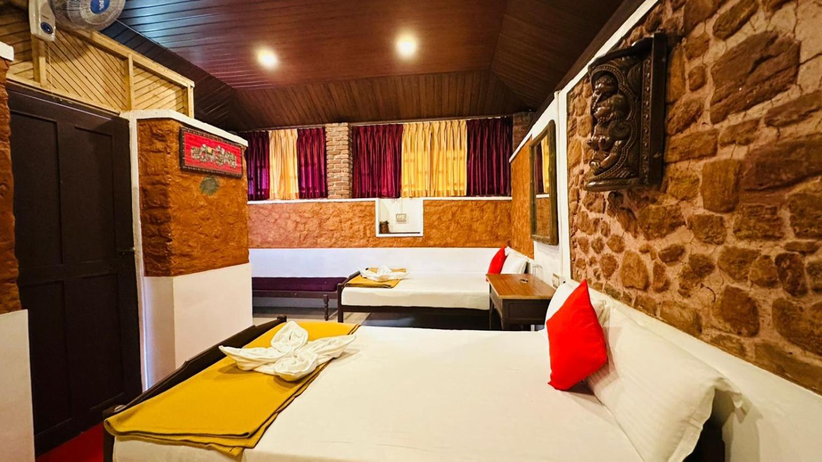 Kallar Vattiyar Wild Elephant Resort מראה חיצוני תמונה