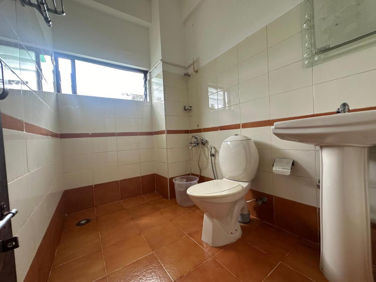 Kallar Vattiyar Wild Elephant Resort מראה חיצוני תמונה