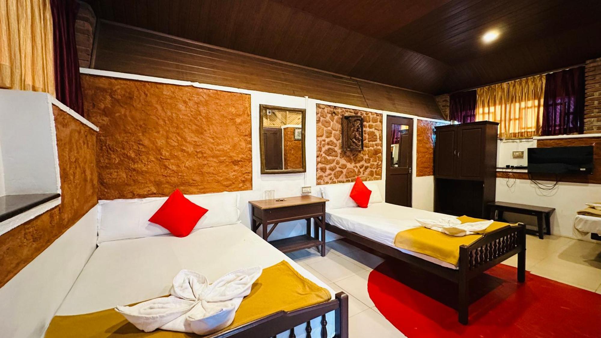 Kallar Vattiyar Wild Elephant Resort מראה חיצוני תמונה